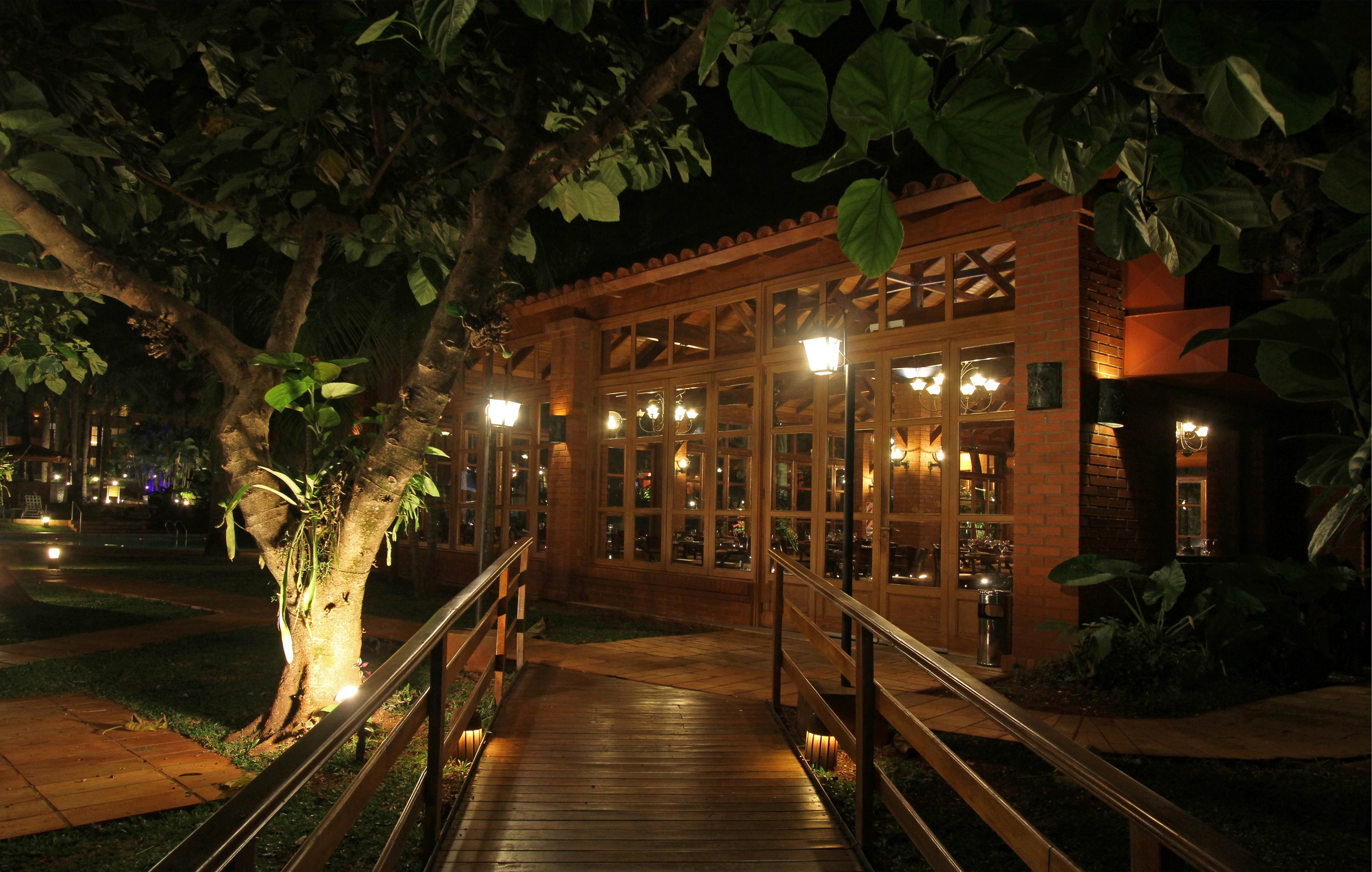 Iguazú Grand Resort Spa&Casino Puerto Iguazú Esterno foto